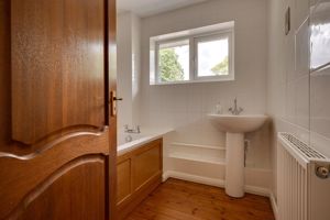 Photo 25- click for photo gallery